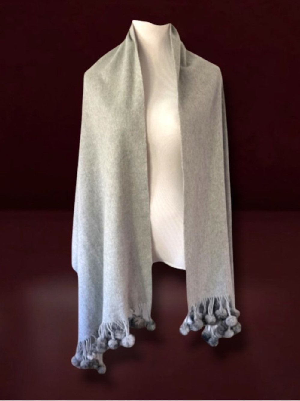 New! 100% 2-PLY CASHMERE LIGHT GREY FOX FUR POM POM WRAP